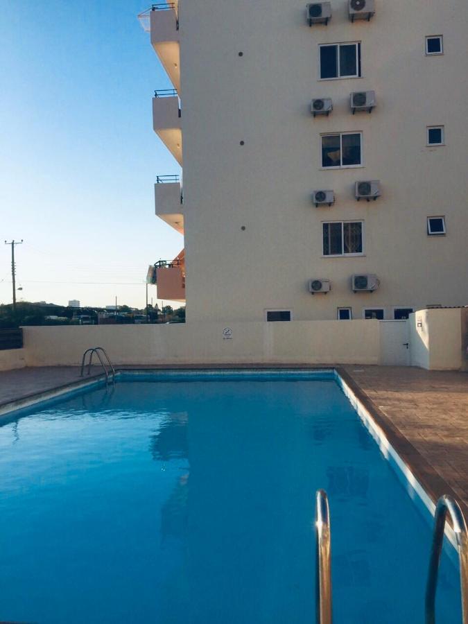 Pool Apartment Larnaca Exterior foto